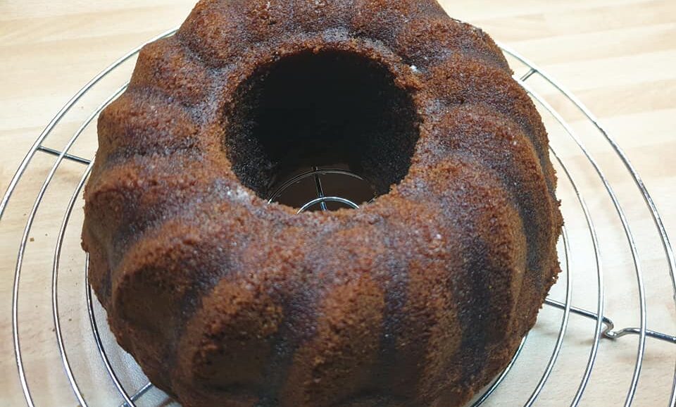 A forraltboros kuglóf elkészülve